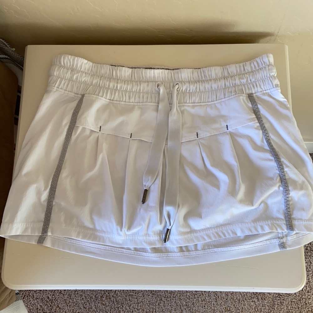 Lululemon skirt